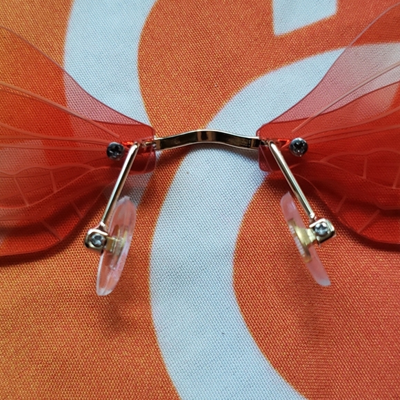 COPY - Double Dragonfly wing sunglasses: blue/purple - Picture 9 of 16